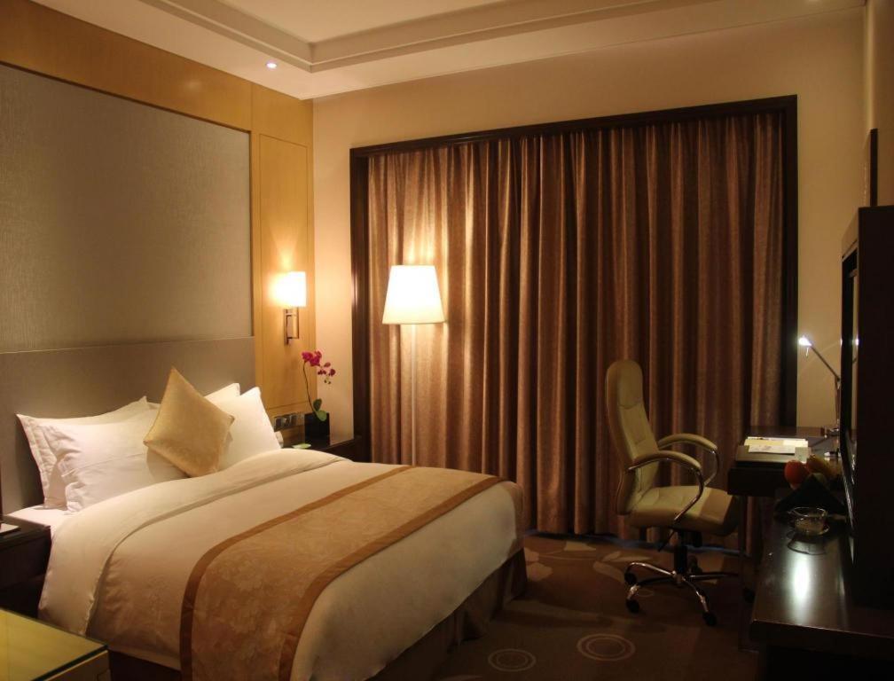 Fliport Garden Hotel Xiamen Airport Exteriör bild